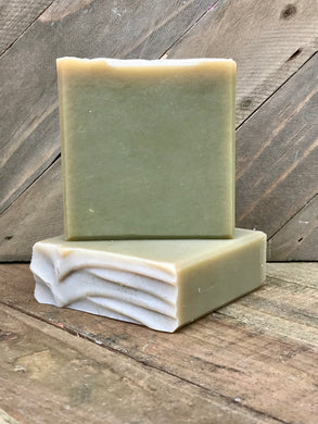 100% Natural/Organic Handmade Goat Milk Soap with Eucalyptus, Tea Tree, Peppermint and Colloidal Oatmeal